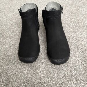 Jambu Black Ankle Boots